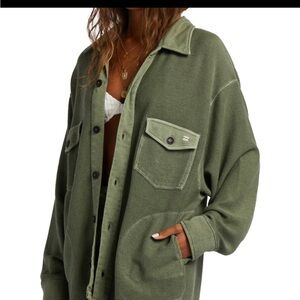 Billabong
Women's Anytime Lite Oversized Overshirt Shacket